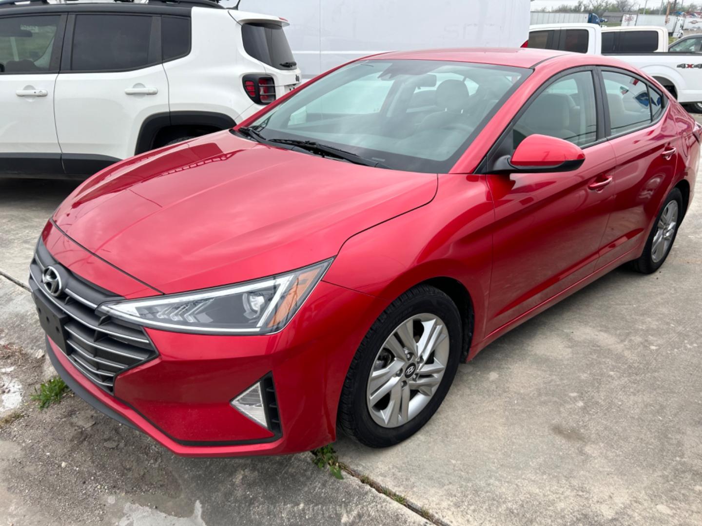 2020 Red Hyundai Elantra Limited (5NPD84LFXLH) with an 1.8L L4 DOHC 16V engine, 6A transmission, located at 1687 Business 35 S, New Braunfels, TX, 78130, (830) 625-7159, 29.655487, -98.051491 - Photo#0